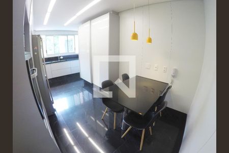 Cozinha de apartamento à venda com 5 quartos, 265m² em Vila da Serra, Belo Horizonte