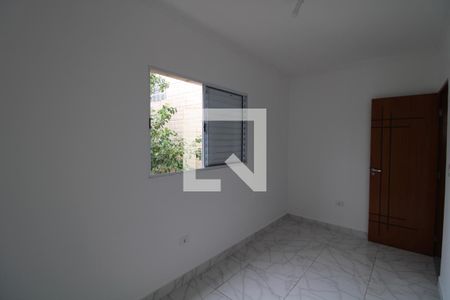 Quarto 1 de apartamento para alugar com 2 quartos, 42m² em Cidade Ademar, São Paulo