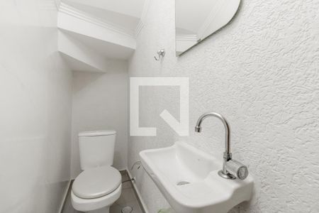 Lavabo de casa para alugar com 3 quartos, 140m² em Vila Granada, São Paulo