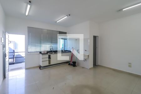 Quarto/Sala/Cozinha de kitnet/studio para alugar com 1 quarto, 30m² em Jardim Seckler, São Paulo