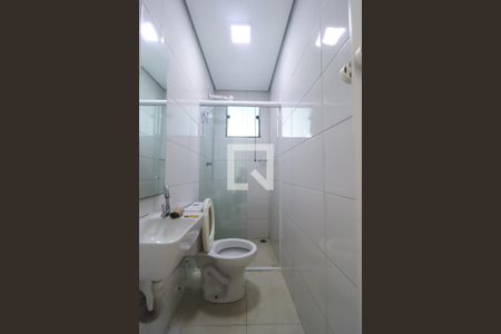 Banheiro de kitnet/studio para alugar com 1 quarto, 30m² em Jardim Seckler, São Paulo