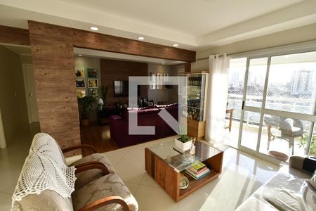 Sala de apartamento à venda com 2 quartos, 115m² em Taquaral, Campinas