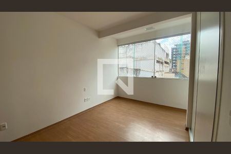 Quarto Suíte de apartamento para alugar com 3 quartos, 90m² em Gutierrez, Belo Horizonte