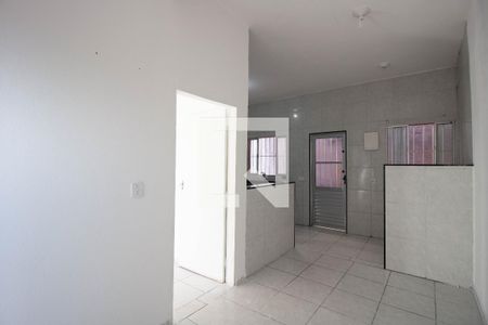Sala de casa para alugar com 1 quarto, 48m² em Parque Santa Rita, São Paulo