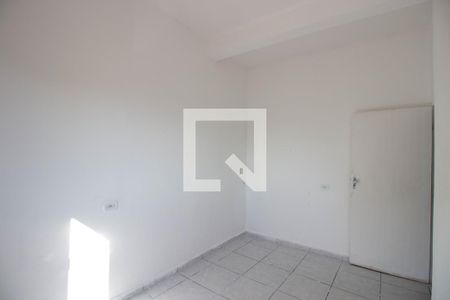 Quarto de casa para alugar com 1 quarto, 48m² em Parque Santa Rita, São Paulo