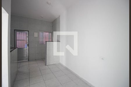 Sala de casa para alugar com 1 quarto, 48m² em Parque Santa Rita, São Paulo