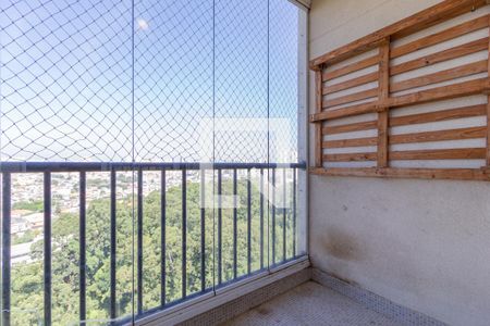 Sacada de apartamento para alugar com 2 quartos, 56m² em Umuarama, Osasco