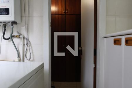 Apartamento à venda com 155m², 3 quartos e 2 vagas Apartamento à venda com 155m², 3 quartos e 2 vagasLavanderia