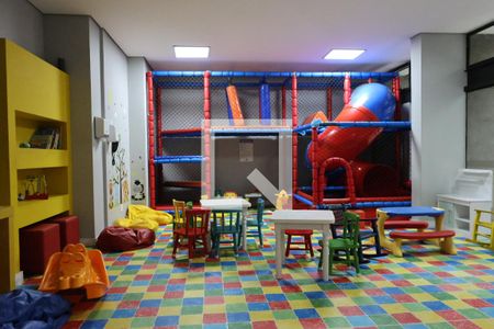 Apartamento à venda com 155m², 3 quartos e 2 vagas Apartamento à venda com 155m², 3 quartos e 2 vagasBrinquedoteca