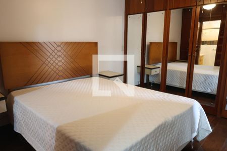 Apartamento à venda com 155m², 3 quartos e 2 vagas Apartamento à venda com 155m², 3 quartos e 2 vagasQuarto 2