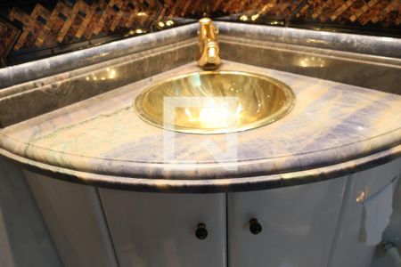 Apartamento à venda com 155m², 3 quartos e 2 vagas Apartamento à venda com 155m², 3 quartos e 2 vagasBanheiro 2