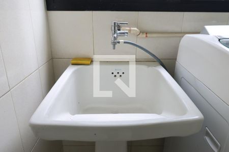 Apartamento à venda com 155m², 3 quartos e 2 vagas Apartamento à venda com 155m², 3 quartos e 2 vagasLavanderia (Torneira)