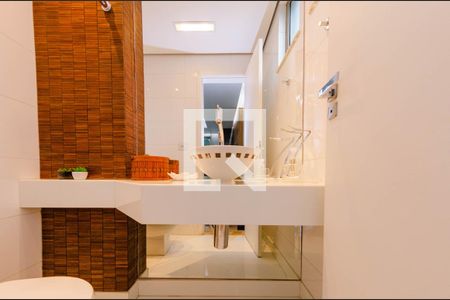 Lavabo de apartamento para alugar com 3 quartos, 132m² em Buritis, Belo Horizonte