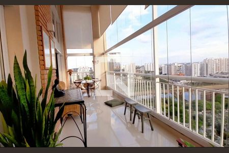 Apartamento à venda com 3 quartos, 251m² em Jardim Fonte do Morumbi, São Paulo