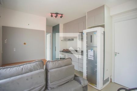 Sala / Cozinha de apartamento para alugar com 1 quarto, 34m² em Vila da Saúde, São Paulo