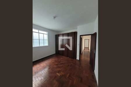 Casa à venda com 3 quartos, 170m² em Sagrada Família, Belo Horizonte