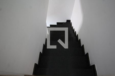 Escada de casa à venda com 3 quartos, 110m² em Vila Aurora (zona Norte), São Paulo