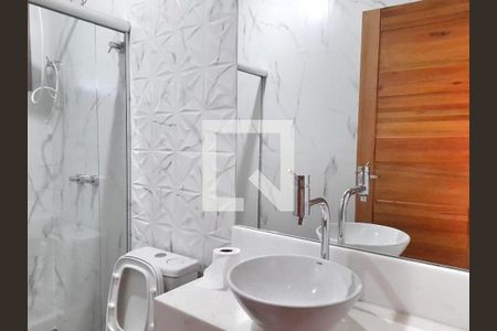 Banheiro de casa de condomínio à venda com 3 quartos, 290m² em Condomínio Villa Bella , Itabirito