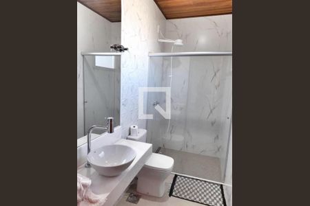 Banheiro de casa de condomínio à venda com 3 quartos, 290m² em Condomínio Villa Bella , Itabirito