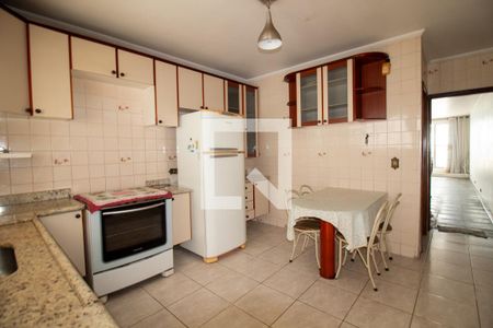 Cozinha de casa para alugar com 3 quartos, 115m² em Jardim das Vertentes, São Paulo