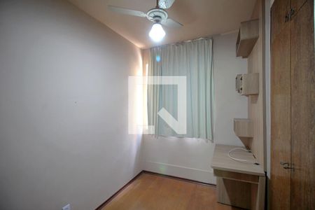 Quarto 2 de apartamento para alugar com 2 quartos, 59m² em Lourdes, Belo Horizonte