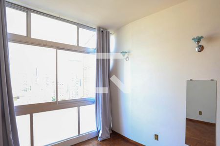 Quarto de apartamento para alugar com 1 quarto, 40m² em Funcionários, Belo Horizonte