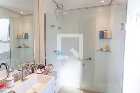 Banheiro da Suíte de apartamento para alugar com 2 quartos, 67m² em Sion, Belo Horizonte