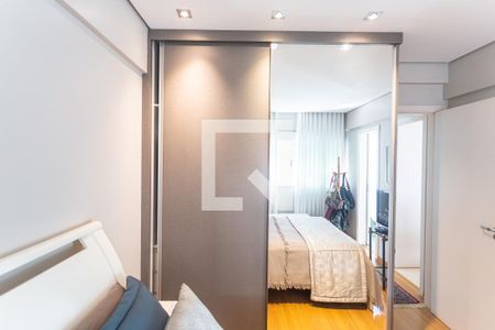 Armário da Suíte de apartamento para alugar com 2 quartos, 67m² em Sion, Belo Horizonte