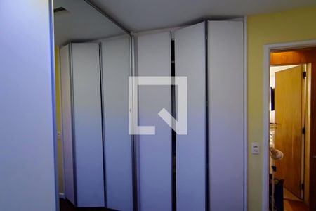 Apartamento à venda com 129m², 3 quartos e 3 vagas Apartamento à venda com 129m², 3 quartos e 3 vagasquarto 2