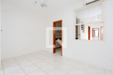Sala de apartamento à venda com 3 quartos, 88m² em São Geraldo, Porto Alegre