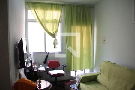Sala de apartamento para alugar com 2 quartos, 57m² em Santa Cruz Industrial, Contagem