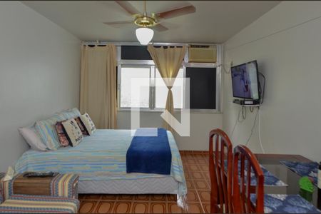 Sala/Quarto de apartamento à venda com 1 quarto, 40m² em Vargem Grande, Rio de Janeiro