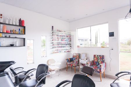 Casa de condomínio para alugar com 190m², 4 quartos e 5 vagas Casa de condomínio para alugar com 190m², 4 quartos e 5 vagasÁrea de Serviço