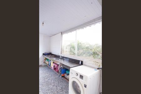 Casa de condomínio para alugar com 190m², 4 quartos e 5 vagas Casa de condomínio para alugar com 190m², 4 quartos e 5 vagasÁrea de Serviço