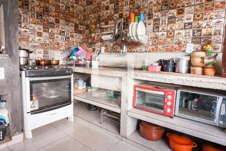 Casa de condomínio para alugar com 190m², 4 quartos e 5 vagas Casa de condomínio para alugar com 190m², 4 quartos e 5 vagasChurrasqueira / cozinha