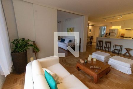 Sala de apartamento à venda com 3 quartos, 130m² em Icaraí, Niterói