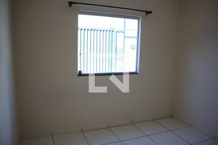 Quarto 1 de casa para alugar com 3 quartos, 100m² em Jardim Filadélfia, Belo Horizonte