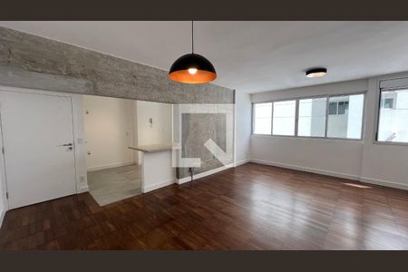 Sala de apartamento à venda com 2 quartos, 100m² em Cerqueira César, São Paulo