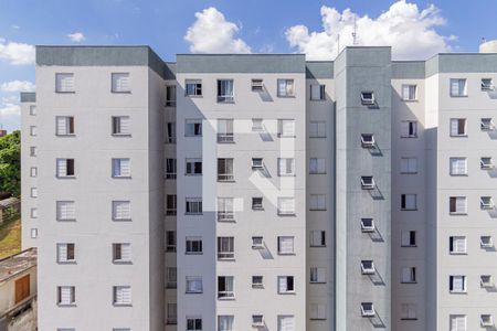 Vista dos quartos de apartamento à venda com 2 quartos, 49m² em Quitaúna, Osasco