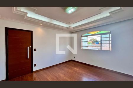 sala de apartamento à venda com 3 quartos, 82m² em Santa Terezinha, Belo Horizonte