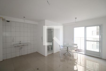 Quarto/Cozinha de kitnet/studio para alugar com 1 quarto, 27m² em Vila Ré, São Paulo