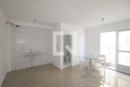 Quarto/Cozinha de kitnet/studio para alugar com 1 quarto, 27m² em Vila Ré, São Paulo