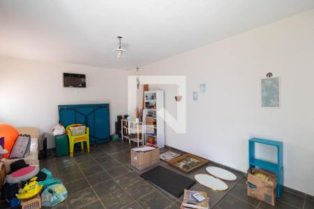 Casa à venda com 346m², 4 quartos e 3 vagas Casa à venda com 346m², 4 quartos e 3 vagasSala Multiuso