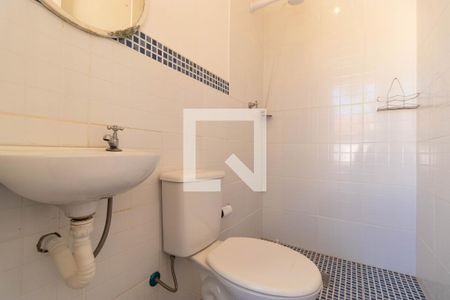 Casa à venda com 346m², 4 quartos e 3 vagas Casa à venda com 346m², 4 quartos e 3 vagasBanheiro 03