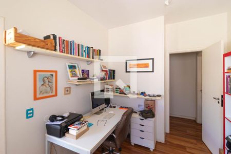 Casa à venda com 346m², 4 quartos e 3 vagas Casa à venda com 346m², 4 quartos e 3 vagasQuarto 03