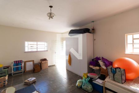 Casa à venda com 346m², 4 quartos e 3 vagas Casa à venda com 346m², 4 quartos e 3 vagasSala Multiuso