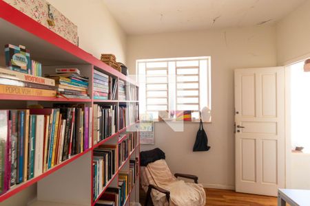 Casa à venda com 346m², 4 quartos e 3 vagas Casa à venda com 346m², 4 quartos e 3 vagasQuarto 03