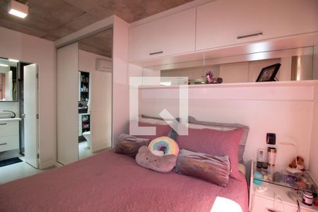 Suíte de apartamento à venda com 1 quarto, 75m² em C Moncoes, São Paulo