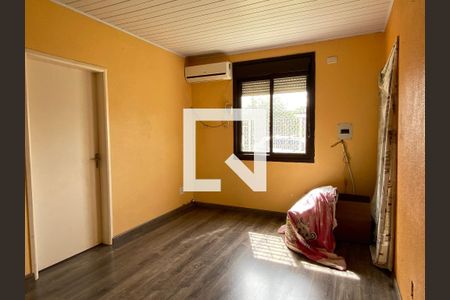 Casa à venda com 3 quartos, 116m² em Rubem Berta, Porto Alegre