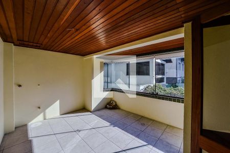 Sacada da Sala de apartamento para alugar com 3 quartos, 130m² em Bela Vista, Porto Alegre